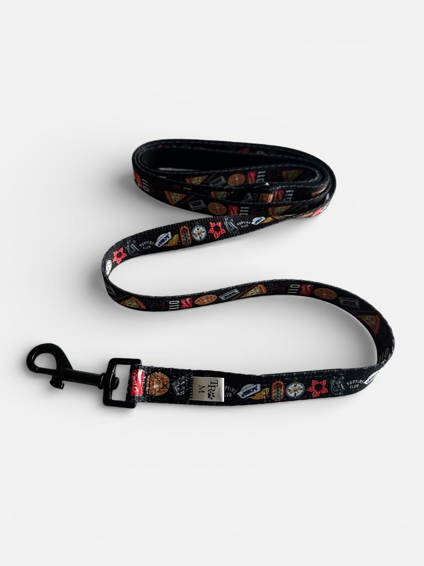 Leash - Stranger Things