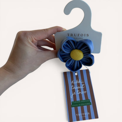 Collar Flower - Forget-Me-Not